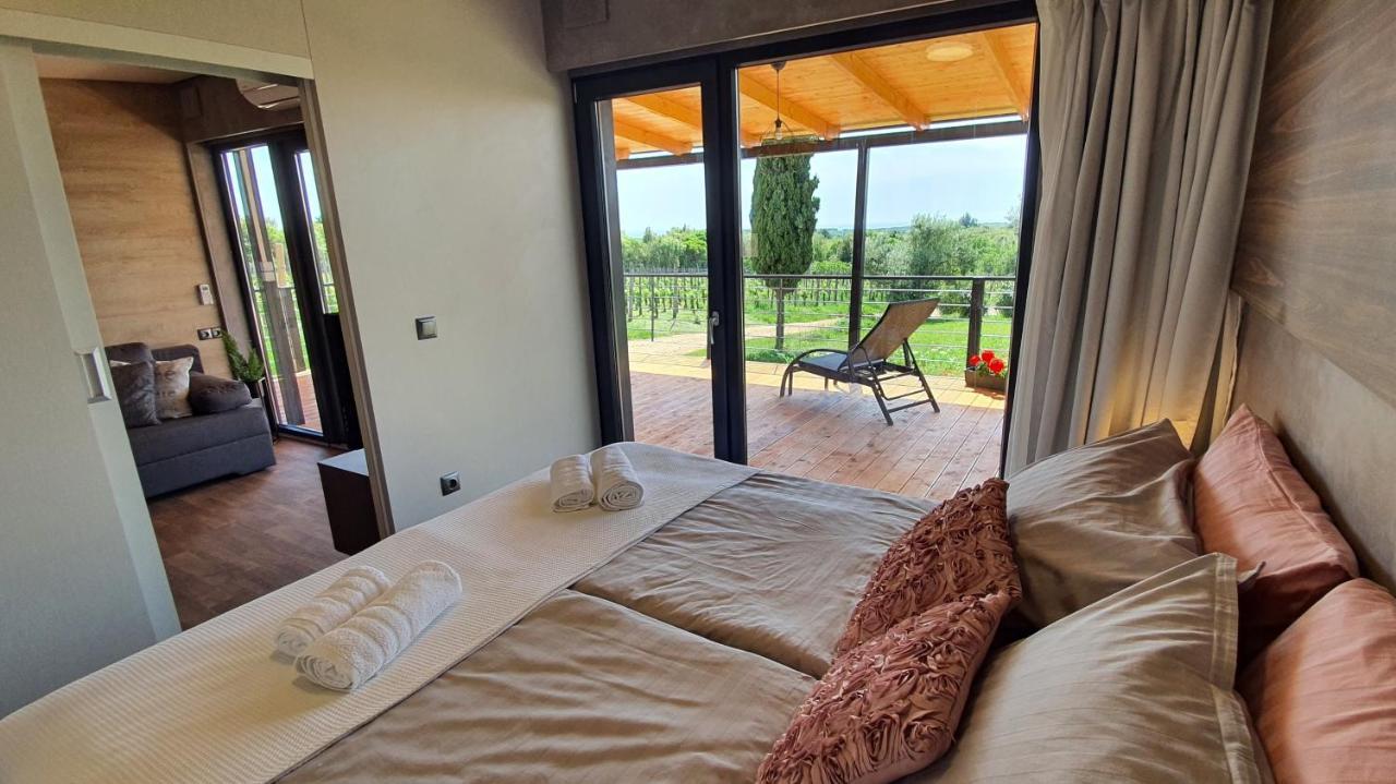 Collis Winery - Family & Friends - Mobilhome Rovinj Buitenkant foto